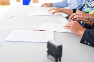 副業の契約書面があるか確認する方法は？