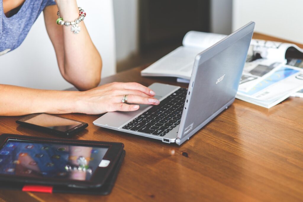 ネット副業が怪しいとされる理由とおすすめランキングは？