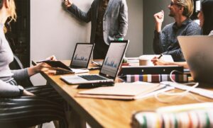 副業の詐欺特徴とは？初期費用や後払いの比較と対策を徹底解説！